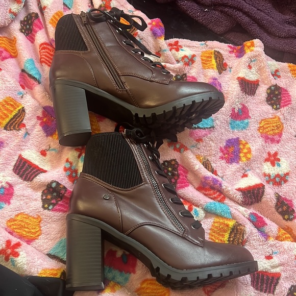 Simply Vera vera wang boots - Picture 5 of 9